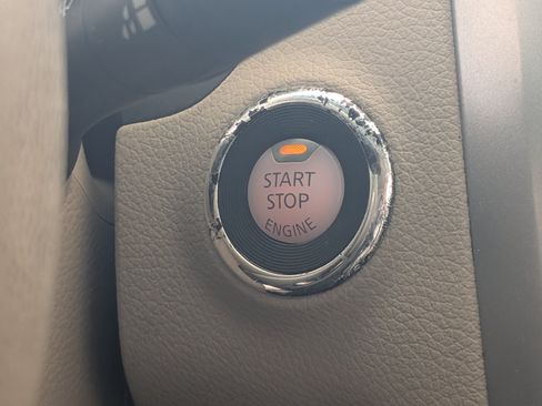 Used 2015 Nissan Altima 3.5 SL FWD image 33