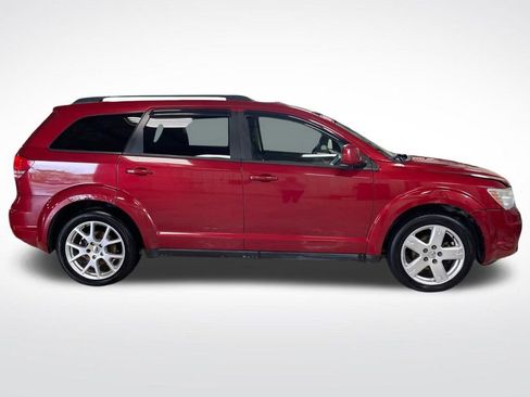 Used 2010 Dodge Journey SXT w/ Premium Convenience Group image 4