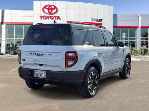 Used 2021 Ford Bronco Sport Outer Banks AWD/4WD image 7