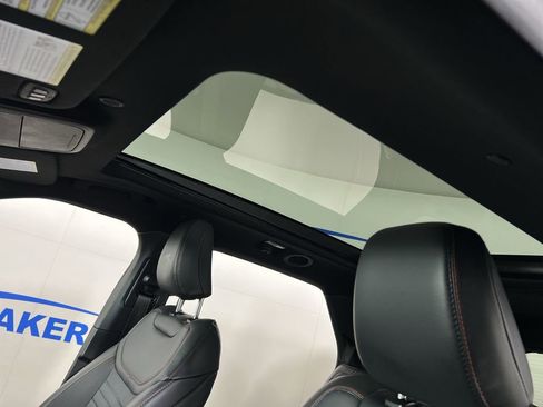 Used 2026 Ford Explorer ST-Line w/ ST-Line Street Pack image 20