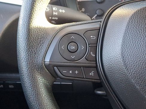 Certified 2025 Toyota Corolla LE image 20