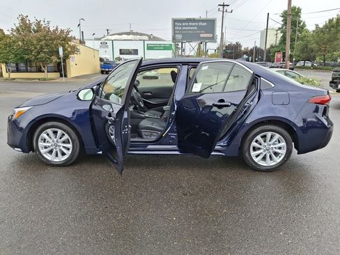 Used 2026 Toyota Corolla XLE image 14