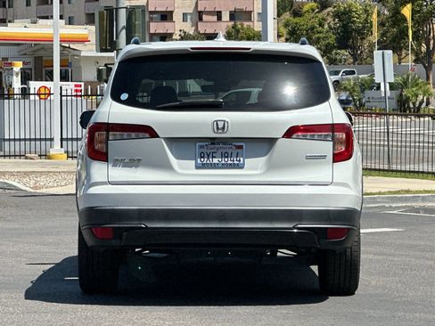 Used 2021 Honda Pilot Special Edition image 4