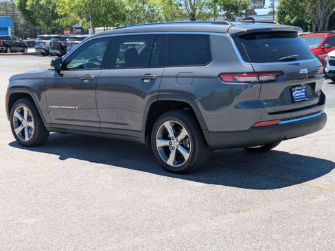 Used 2021 Jeep Grand Cherokee L Limited RWD image 6