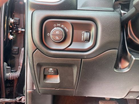 Used 2023 RAM 1500 Lone Star image 19