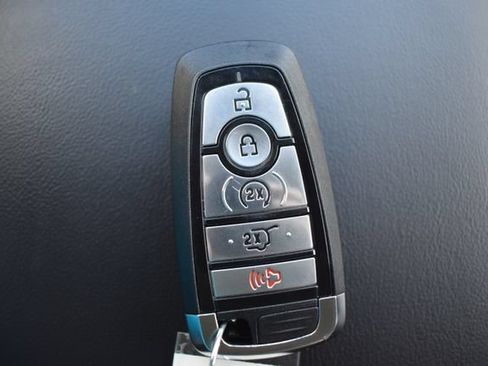 Used 2023 Ford Explorer XLT w/ Equipment Group 202A AWD/4WD image 33
