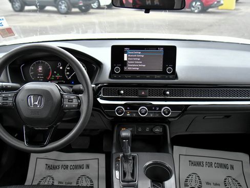 Used 2025 Honda Civic LX image 34