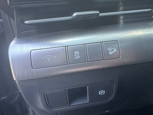 Used 2026 Hyundai Kona SEL Premium AWD/4WD image 10