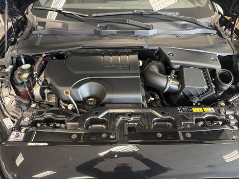 Certified 2024 Jaguar E-PACE R-Dynamic SE image 22