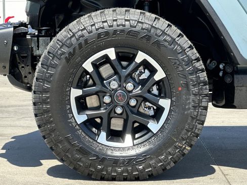 New 2026 Jeep Gladiator Rubicon image 26