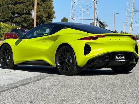 New 2025 Lotus Emira image 6