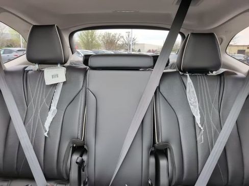New 2026 Acura MDX w/ Advance Package image 23
