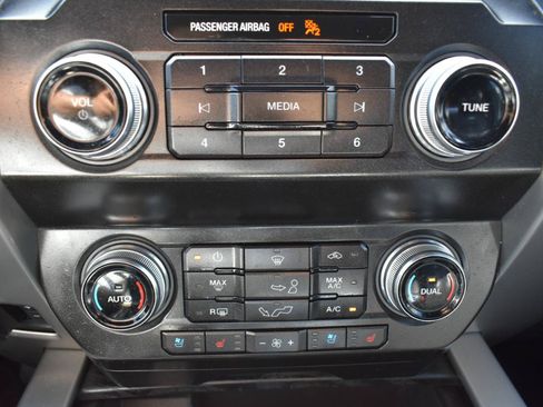 Used 2019 Ford F150 Platinum RWD image 22