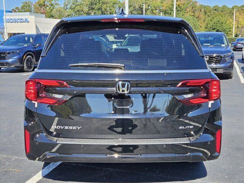 New 2026 Honda Odyssey Elite image 6
