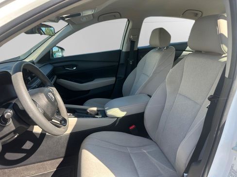 Certified 2024 Honda Accord LX image 11
