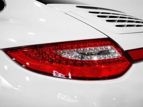 Used 2012 Porsche 911 Carrera 4S image 31