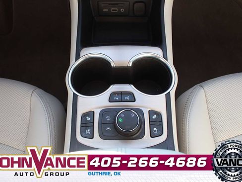 Used 2022 GMC Terrain Denali w/ Denali Premium Package image 31