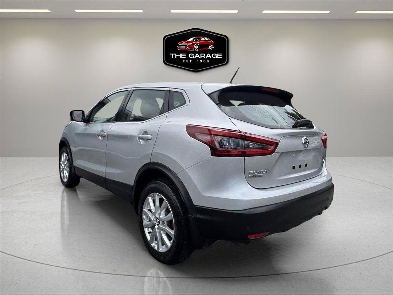 Used 2021 Nissan Rogue Sport S AWD/4WD image 3