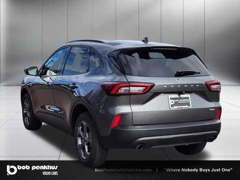 Used 2025 Ford Escape ST-Line Select image 27