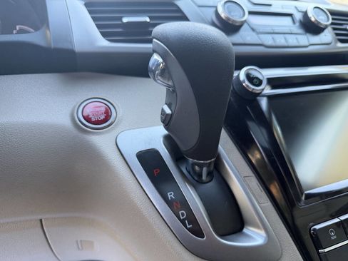 Used 2016 Honda Odyssey EX-L image 25