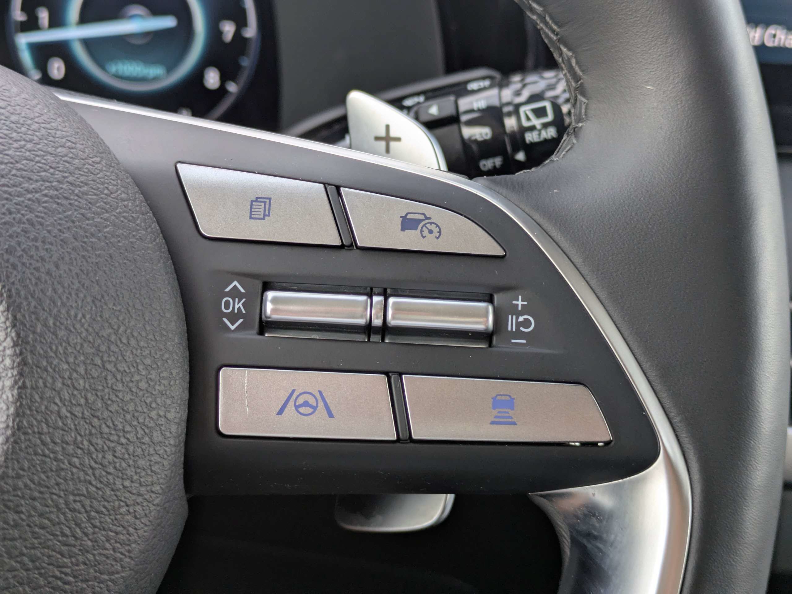 Certified 2025 Hyundai Palisade Limited FWD image 26