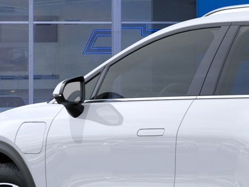 New 2026 Chevrolet Equinox EV LT image 14