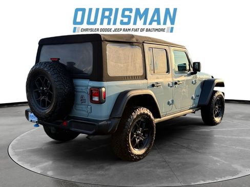 Used 2024 Jeep Wrangler Unlimited image 6