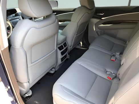 Used 2020 Acura MDX SH-AWD w/ Technology Package image 11