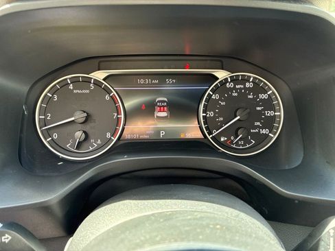 Certified 2024 Nissan Rogue SV w/ SV Premium Package AWD/4WD image 19