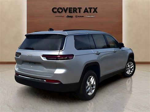 New 2025 Jeep Grand Cherokee L Laredo w/ Luxury Tech Group I image 10