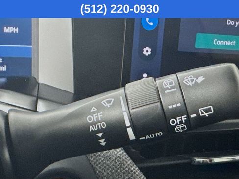 Used 2026 Subaru Outback Premium AWD/4WD image 14