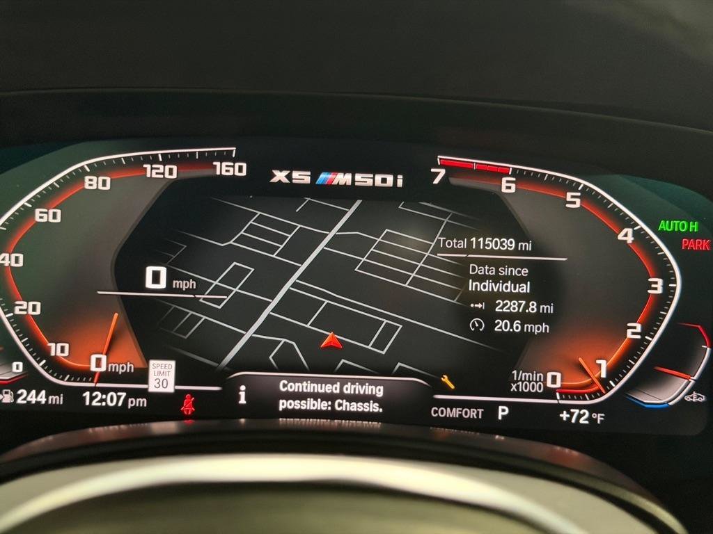 Used 2020 BMW X5 M50i w/ Premium Package AWD/4WD image 32