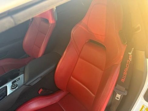 Used 2017 Chevrolet Corvette Grand Sport w/ Carbon Flash Badge Package RWD image 10
