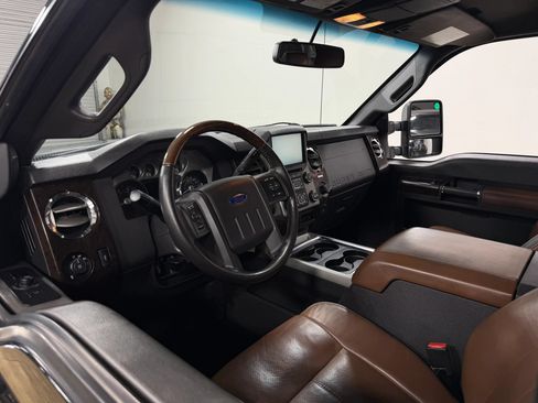 Used 2015 Ford F350 Platinum AWD/4WD image 14