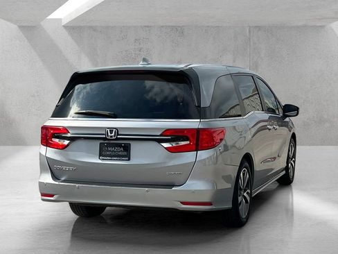 Used 2022 Honda Odyssey Touring image 5