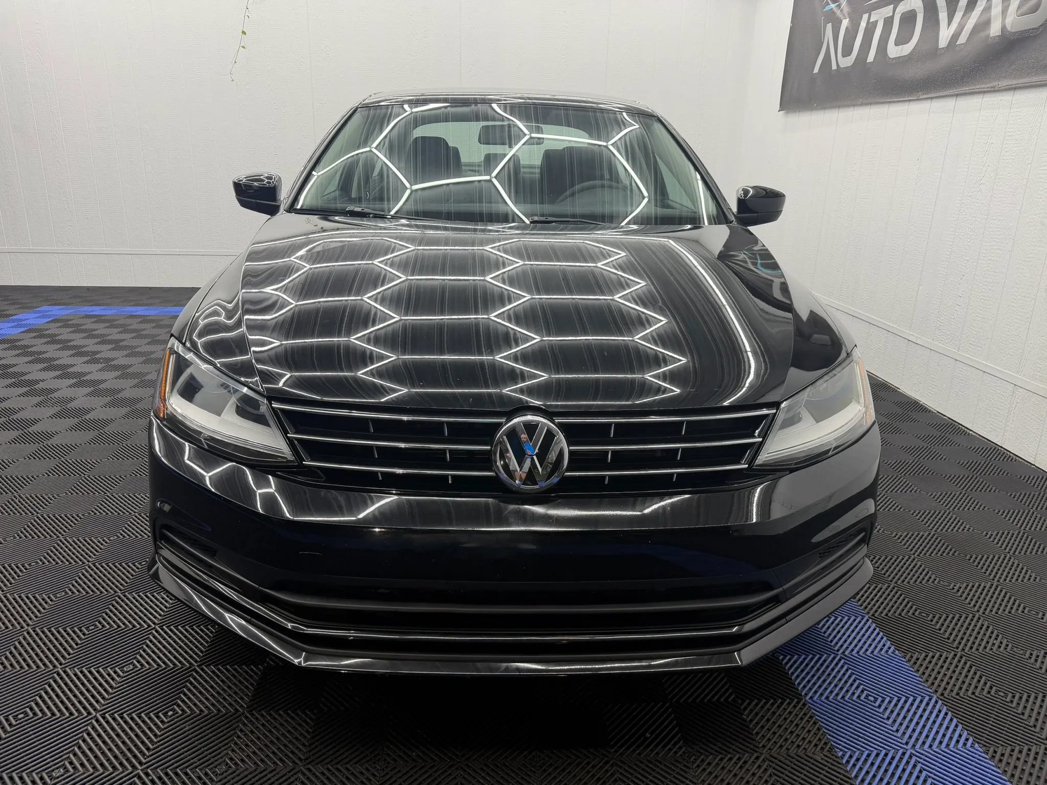 Used 2018 Volkswagen Jetta S w/ Cold Weather Package FWD image 4