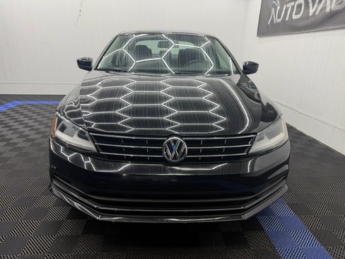Used 2018 Volkswagen Jetta S w/ Cold Weather Package FWD image 4