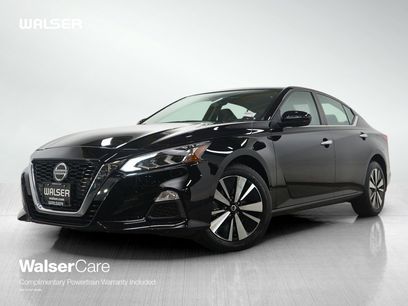 Used 2021 Nissan Altima 2.5 SV