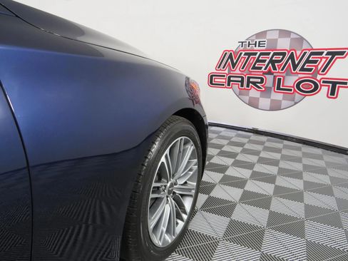 Used 2020 Genesis G80 3.8 image 35