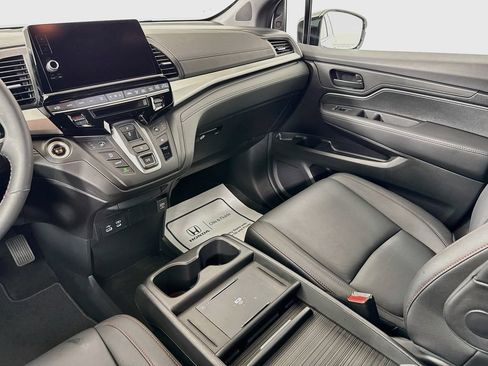 Certified 2026 Honda Odyssey Sport-L image 31