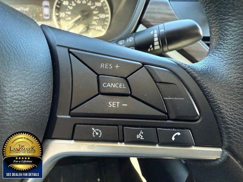 Used 2025 Nissan Altima 2.5 SV image 11