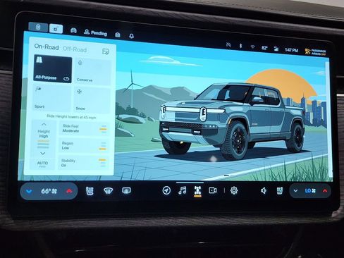 Used 2023 Rivian R1T Adventure image 39