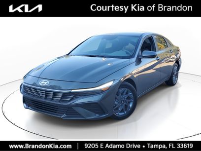 Used 2024 Hyundai Elantra SEL