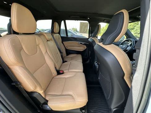 Used 2023 Volvo XC90 B6 Ultimate w/ Protection Package Premier AWD/4WD image 25