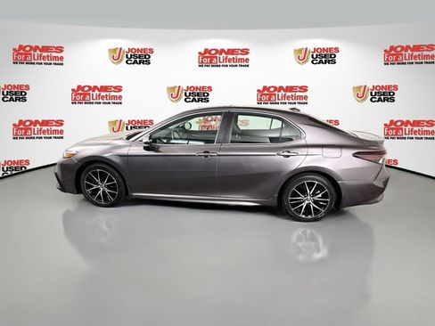 Certified 2024 Toyota Camry SE w/ Cold Weather Package FWD image 16