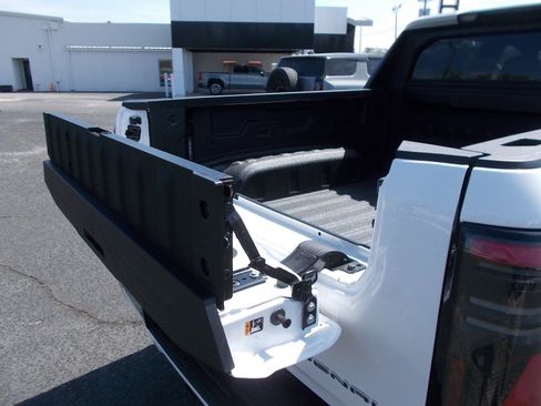 New 2025 GMC Sierra EV Denali image 5