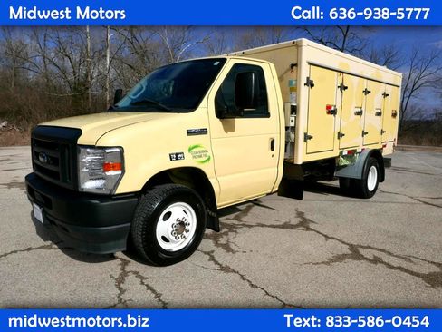 Used 2021 Ford E-450 and Econoline 450 Super Duty image 1
