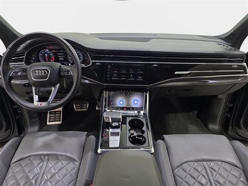 Used 2022 Audi SQ7 Prestige image 10