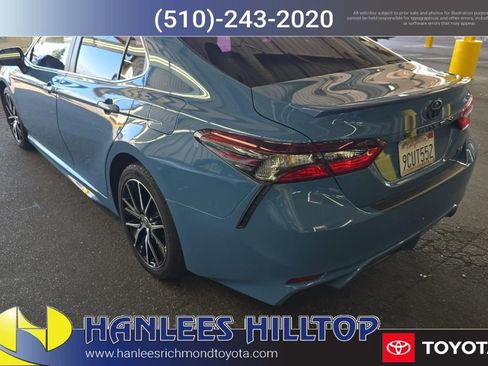 Used 2023 Toyota Camry SE image 7