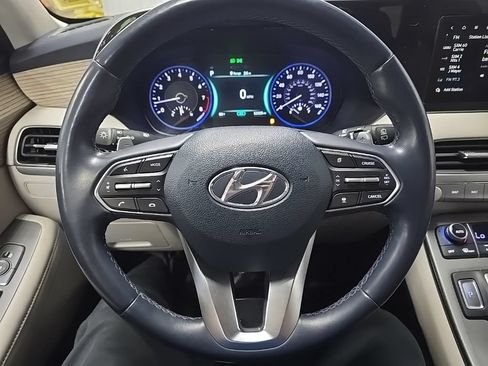 Used 2022 Hyundai Palisade SEL w/ 8P Bench Seat Package AWD/4WD image 19